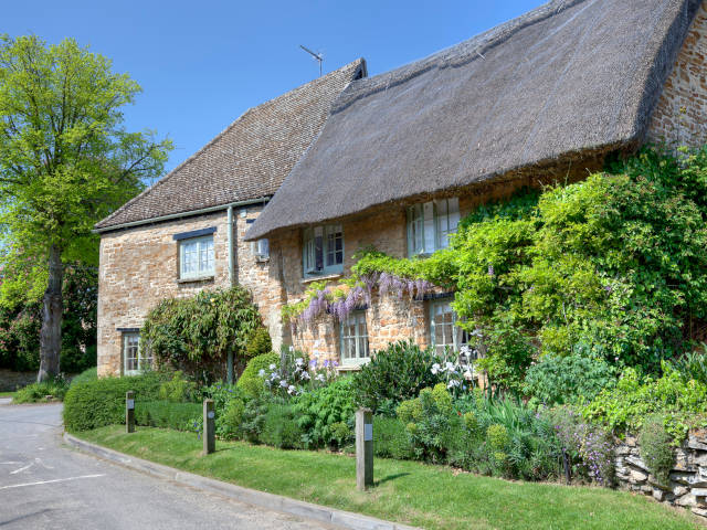 kingham cottages