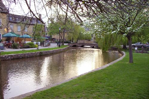 4. Bourton-on-the-Water